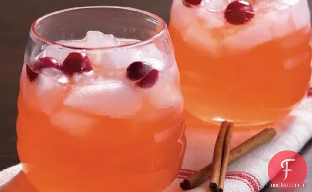Cinnamon Cranberry Punch