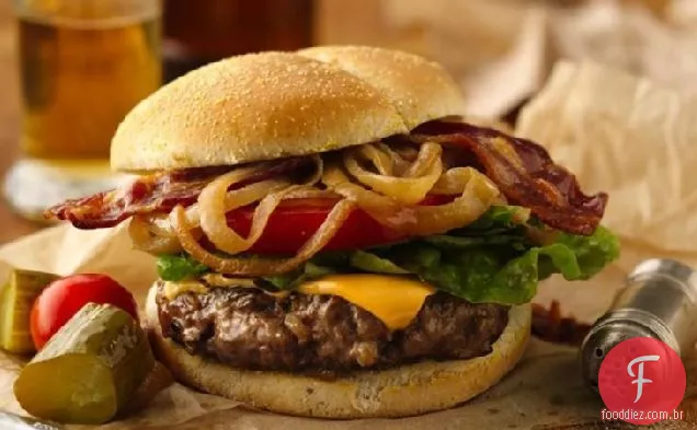 Cerveja caramelizada-hambúrgueres de cebola e Bacon