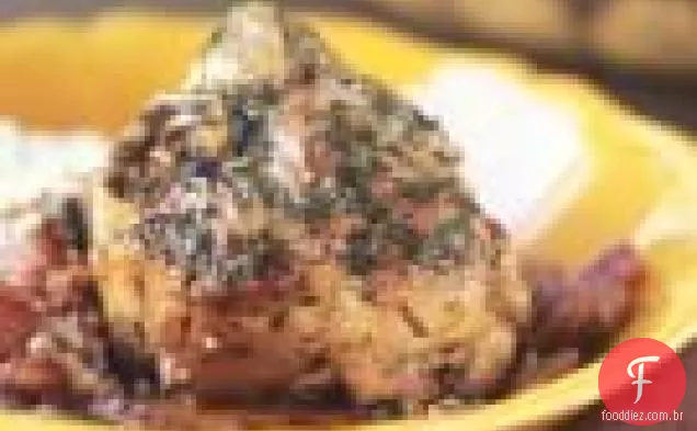 Costeletas De Cordeiro Com Molho De Hortelã, Tomate E Alho
