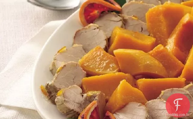 Lombo de porco laranja fogão lento com abóbora