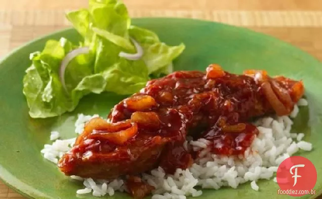 Costelas De Porco Polinésias De Fogão Lento