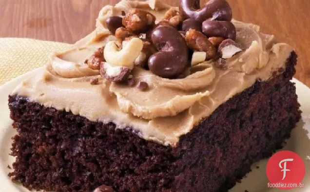 Bolo De Folha de Chocolate com cobertura de açúcar mascavo