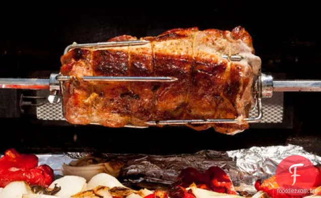 Lombo De Porco Rotisserie cubano com pimentão e cebola