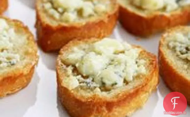 Bruschetta com queijo Gorgonzola e mel
