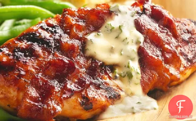 Frango Grelhado Envolto Em Bacon Com Churrasco Duplo