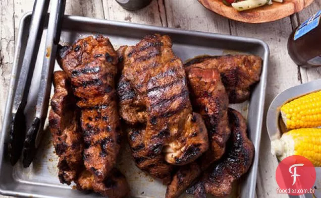 Costelas De Porco Grelhadas Em Estilo Country