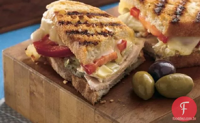 Sanduíches Panini De Peru Grelhado