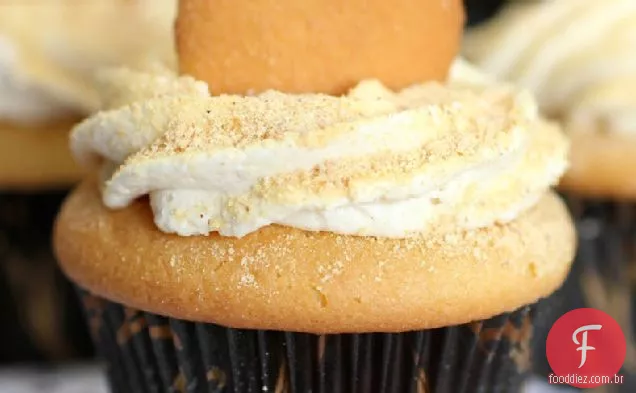 Cupcakes De Banana E Torta De Creme