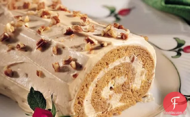 Spiced Pumpkin Praline Roll