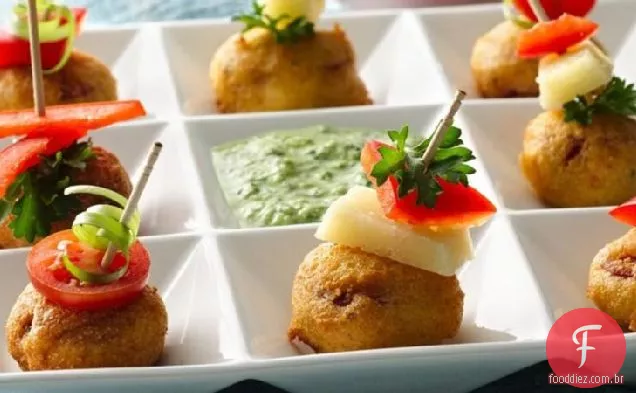 Nuggets de chouriço com Molho Chimichurri