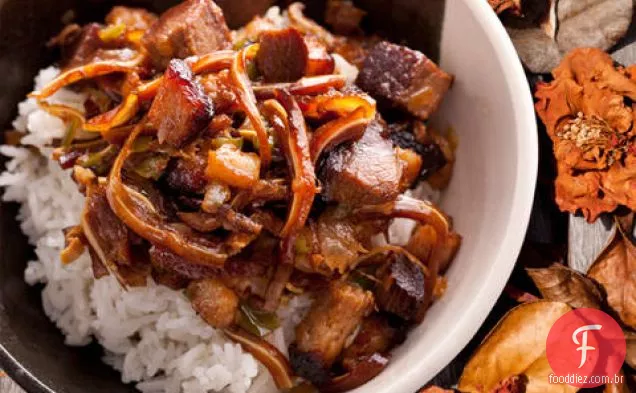 Sisig (Filipino Sizzling Pork)