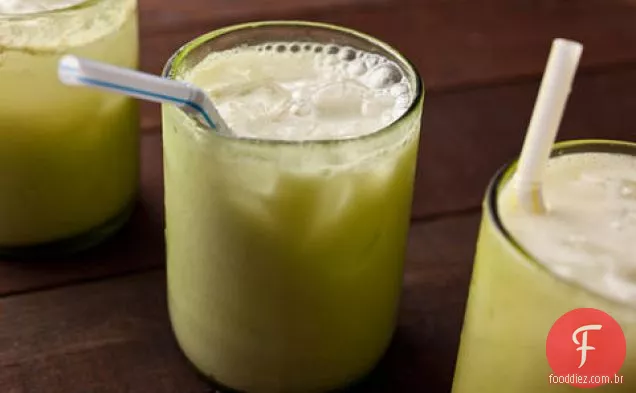 Lassi salgado (Lhassi) com cominho e hortelã