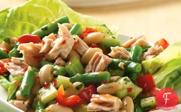 Salada italiana de feijão e atum