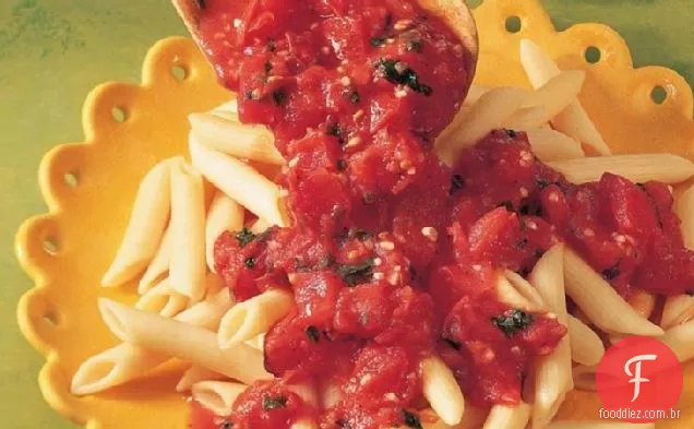 Tomate fresco e alho Penne