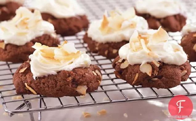 Biscoitos De Coco-Chocolate-Amêndoa