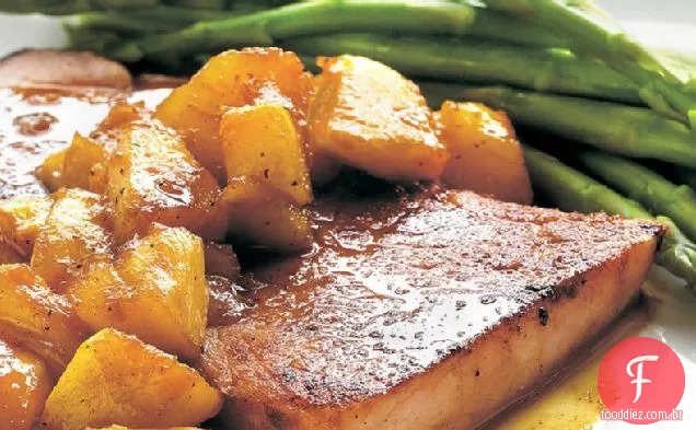 Frigideira presunto grelhado com abacaxi envidraçado