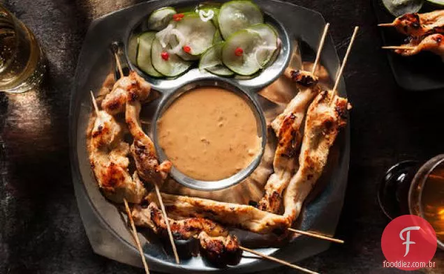 Frango Satay com molho de amendoim picante