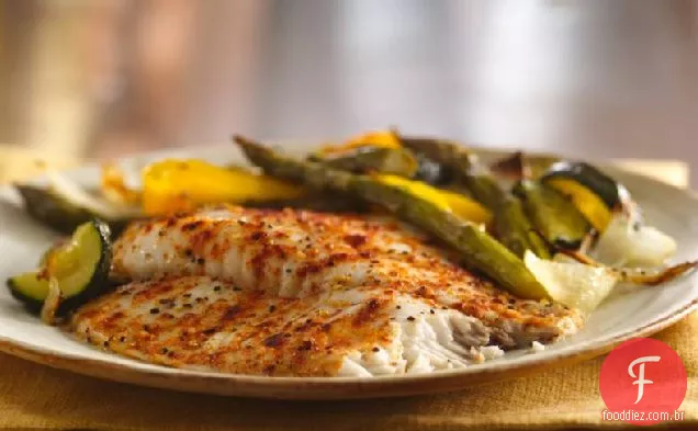 Tilápia assada e vegetais