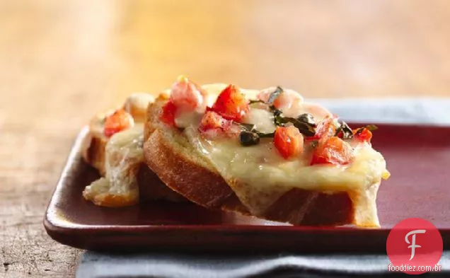 Tomate Manjericão Crostini