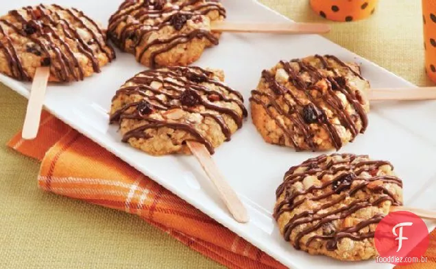 Chocolate Aveia Cereja Cookie Pops