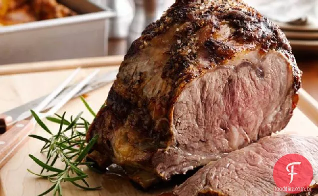 Costela De Carne Assada com pudim de Yorkshire