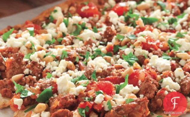 Pizza De Cordeiro em estilo turco