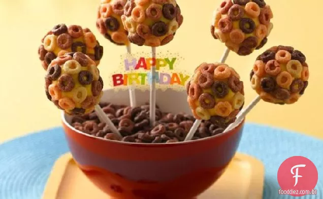 Cheerios ® Banana Cake Pops