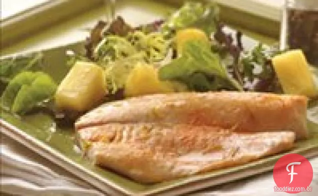 Salada De Tilápia Ao Estilo Cubano