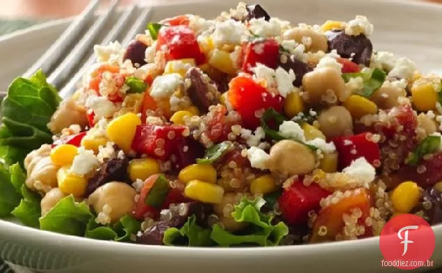 Quinoa e salada de legumes (sem glúten)