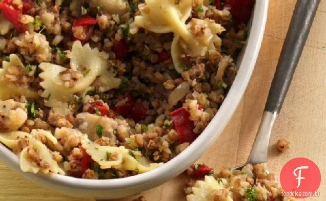 Kasha e gravata borboleta Pilaf