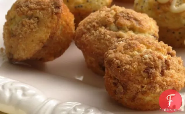Canela Streusel Mini-Muffins