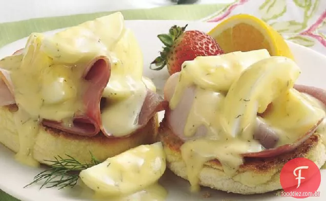 Brunch presunto e muffins de ovo