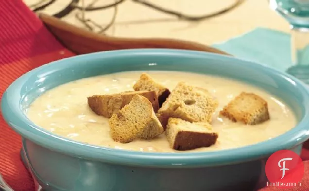 Sopa de Batata De Cerveja e queijo de fogão lento