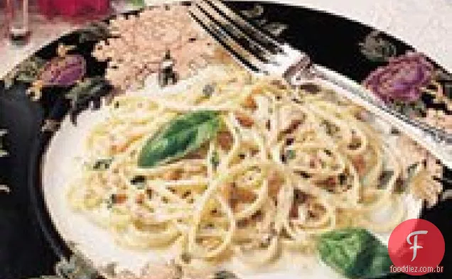 Herbed Clam Linguine