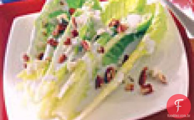 Corações De Romaine Com Roquefort E Nozes Torradas
