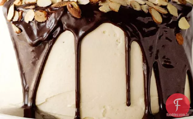 Bolo De Celebração De Creme Irlandês