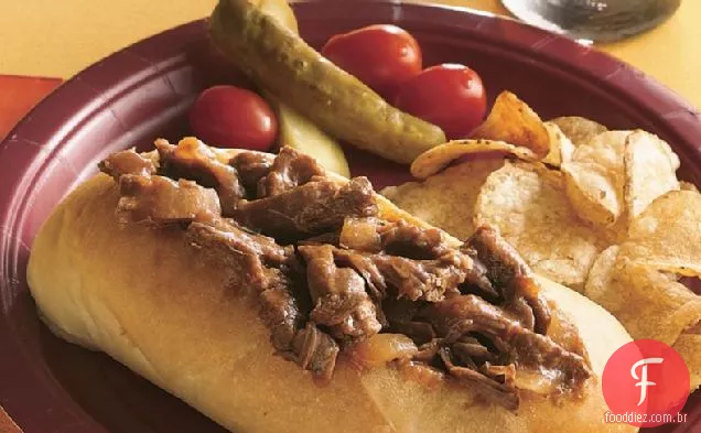 Sanduíches De Carne Grelhada Com Fogão Lento