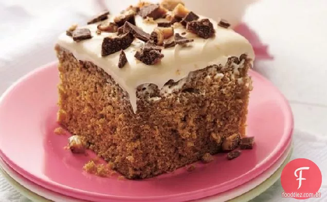 Bolo de Café-Caramelo com cobertura de caramelo