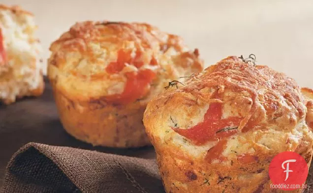 Muffins de salmão defumado e endro