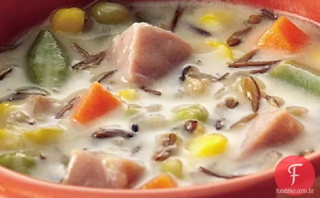 Presunto de fogão lento e sopa de Arroz Selvagem