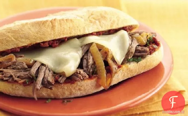 Sanduíches De Carne Balsâmica De Fogão Lento
