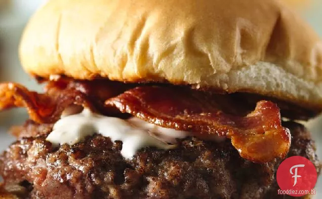 Bacon Grelhado-Cheeseburgers (Tamanho Da Multidão)
