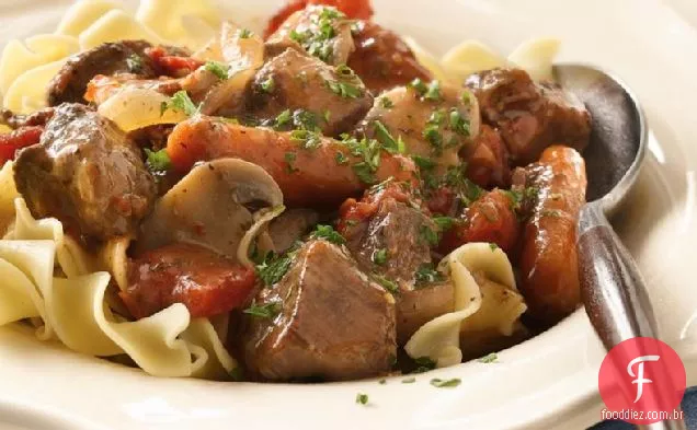 Ensopado De Carne Francês Do País Do Slow-Cooker