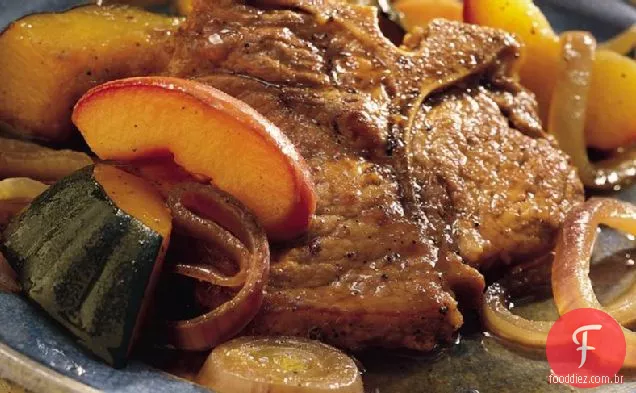 Carne de porco com maçãs e abóbora