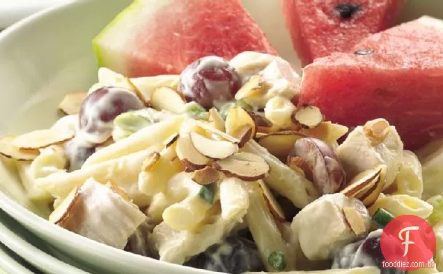 Macarrão-Salada De Frango Em Fatias De Melancia
