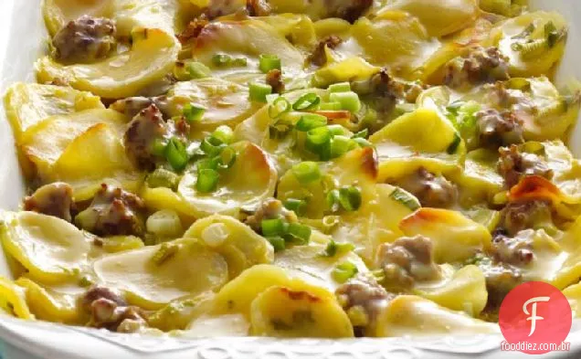 Salsicha e batatas Italiano