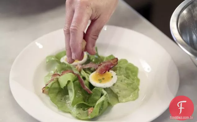 Manteiga Alface Com Nozes, Bacon, Queijo, Ovo E Xerez Vinaigr