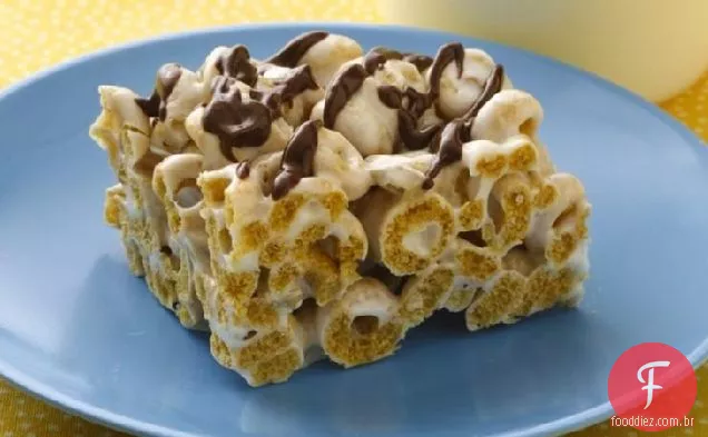 Banana Nut Snack Bars