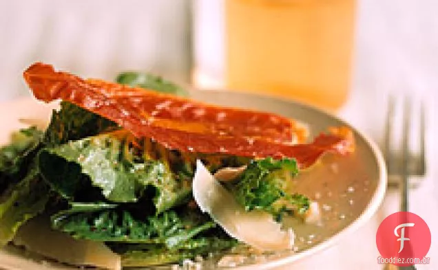 Salada Romaine Com Batatas Fritas Prosciutto