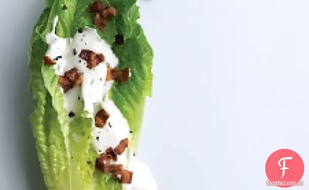 Corações De Romaine Com Molho De Queijo De Cabra